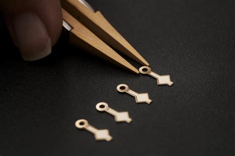 tudor hands aligned|How its made: TUDOR Snowflake Hands .